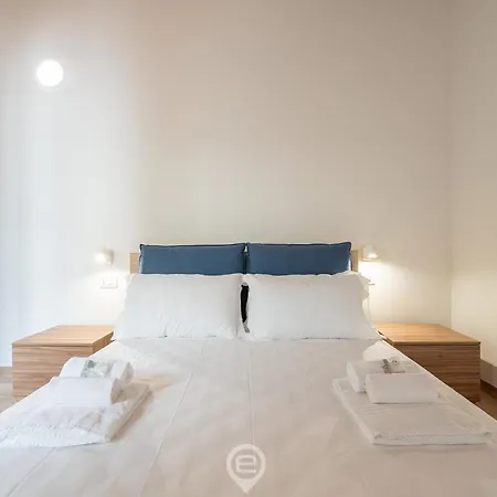 Estay - Lovely Marina Roof *